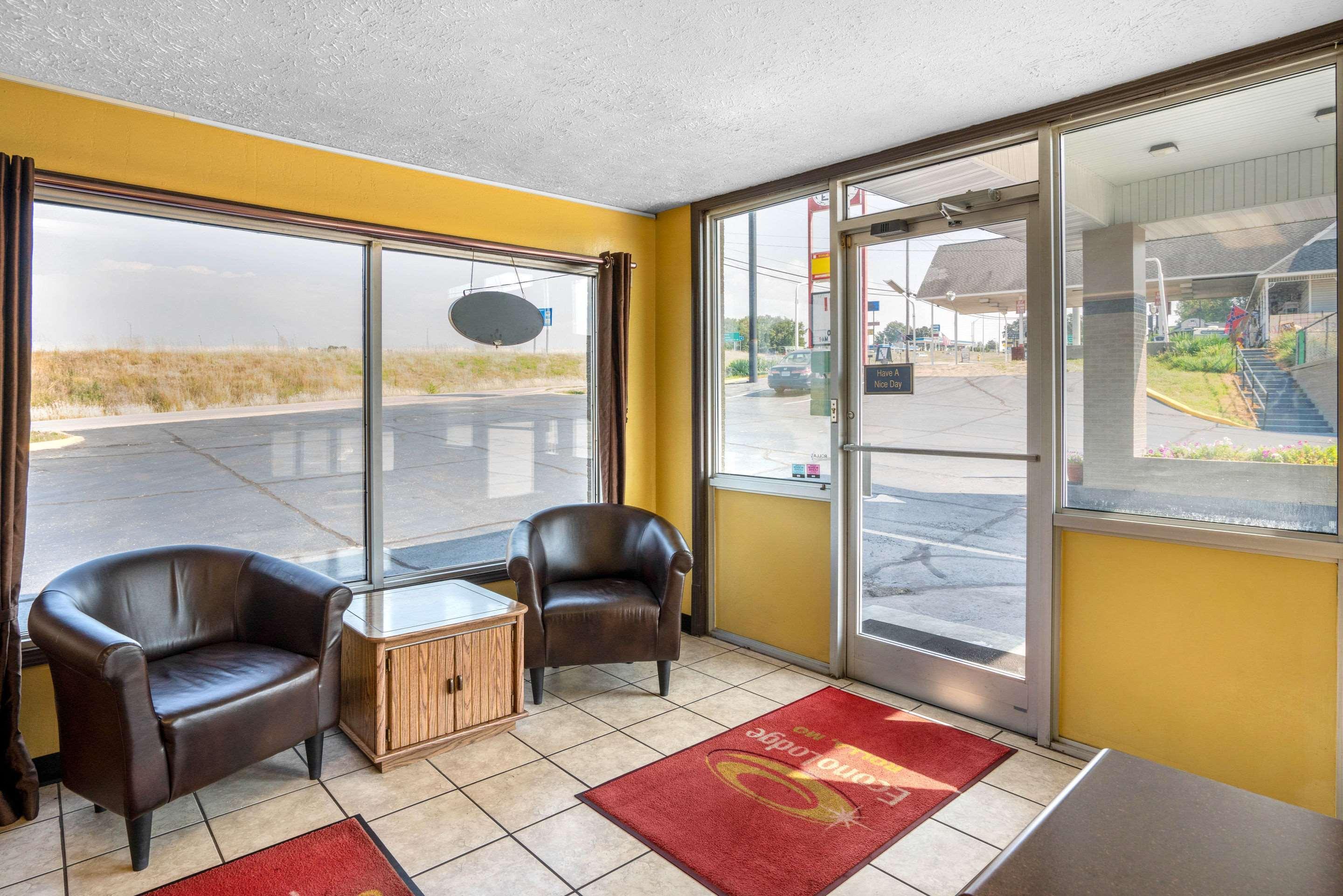 Econo Lodge Near Missouri University Of Science And Technology رولا المظهر الخارجي الصورة